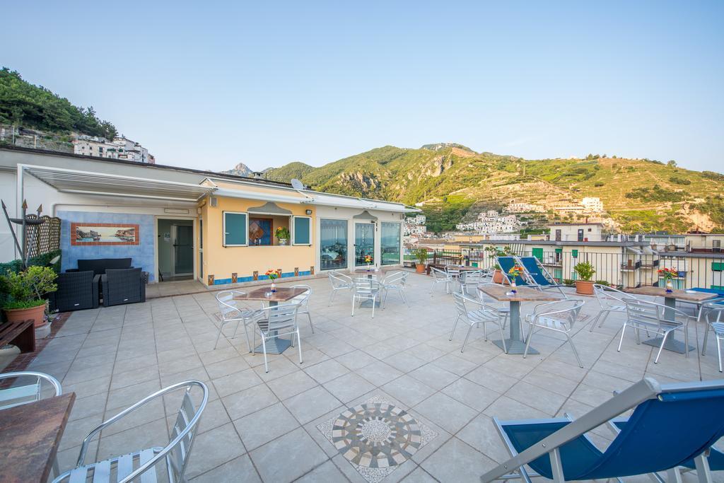 Riviera B&B Rooms Maiori Buitenkant foto
