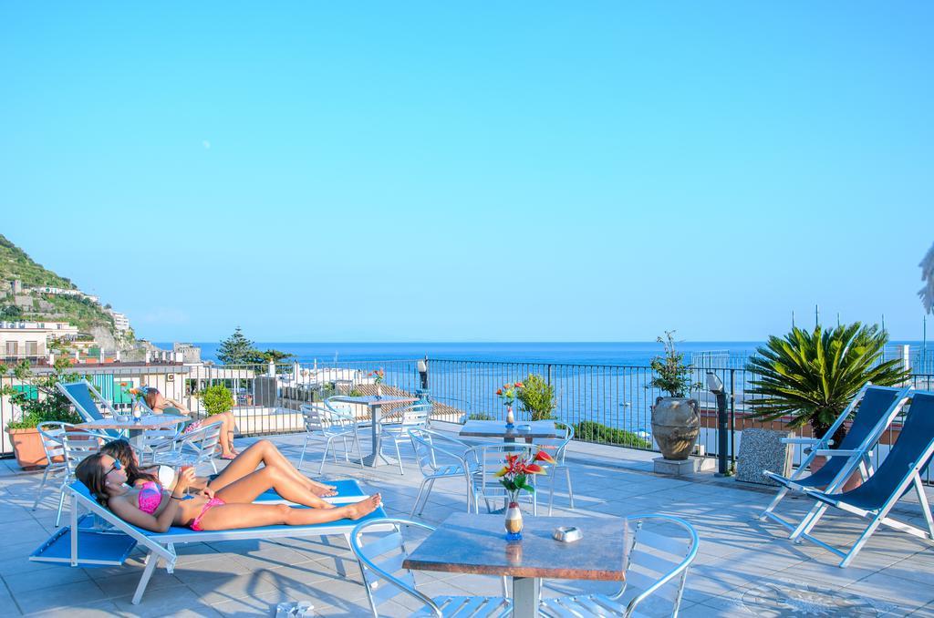 Riviera B&B Rooms Maiori Buitenkant foto
