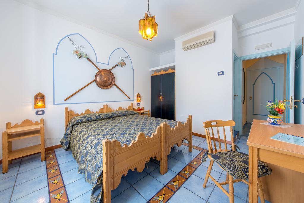 Riviera B&B Rooms Maiori Kamer foto